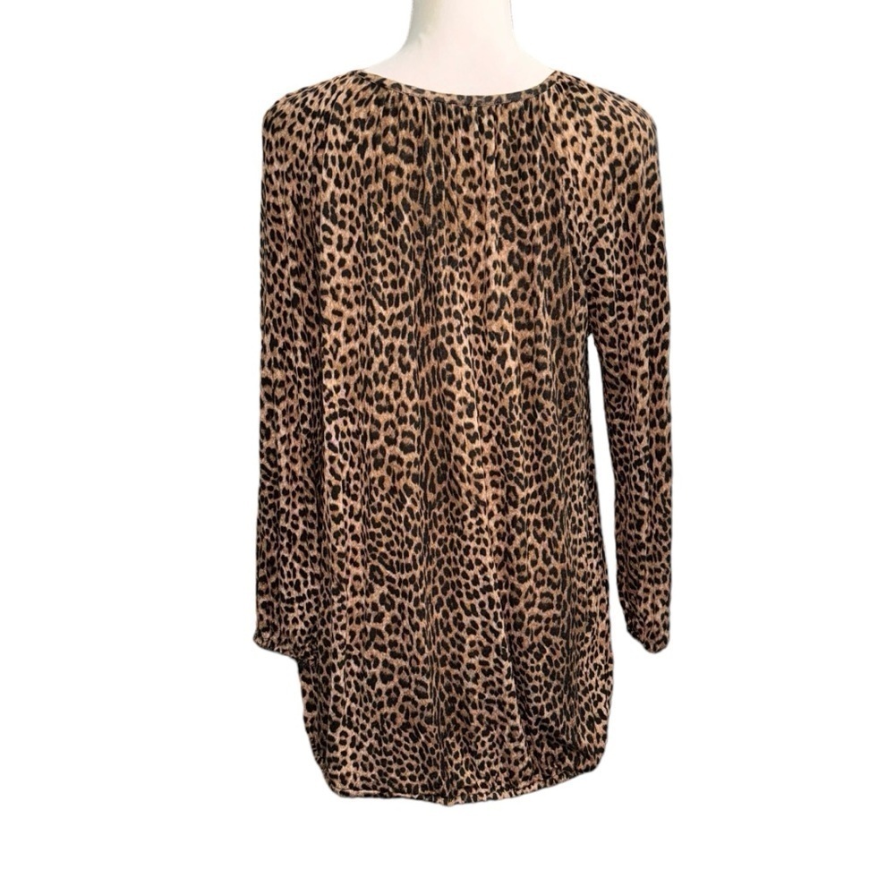 Michael Kors (NWT) Top, Size Medium - Picture 7 of 10